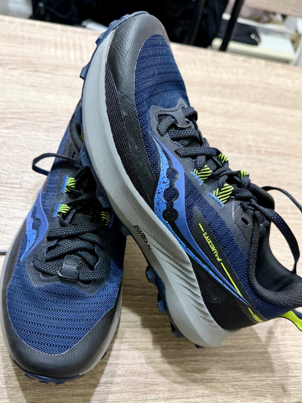 Saucony Peregrine 13 size 7